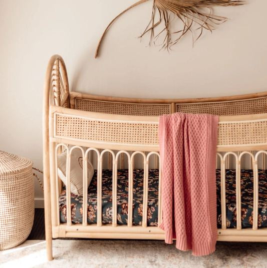 Diamond Knit Baby Blanket - Rosa