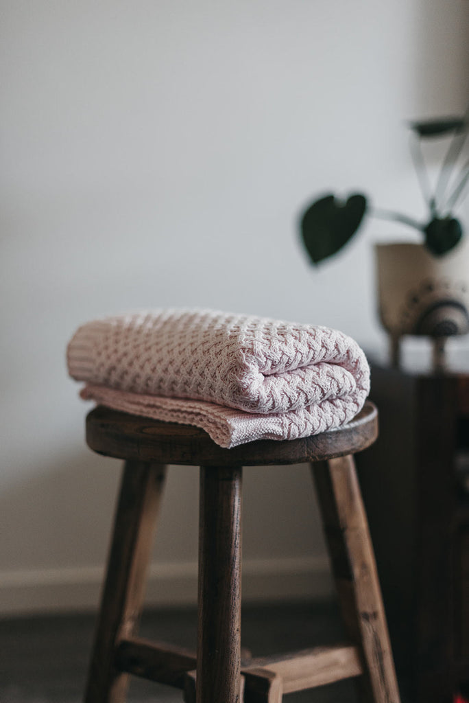 Diamond Knit Baby Blanket - Blush Pink