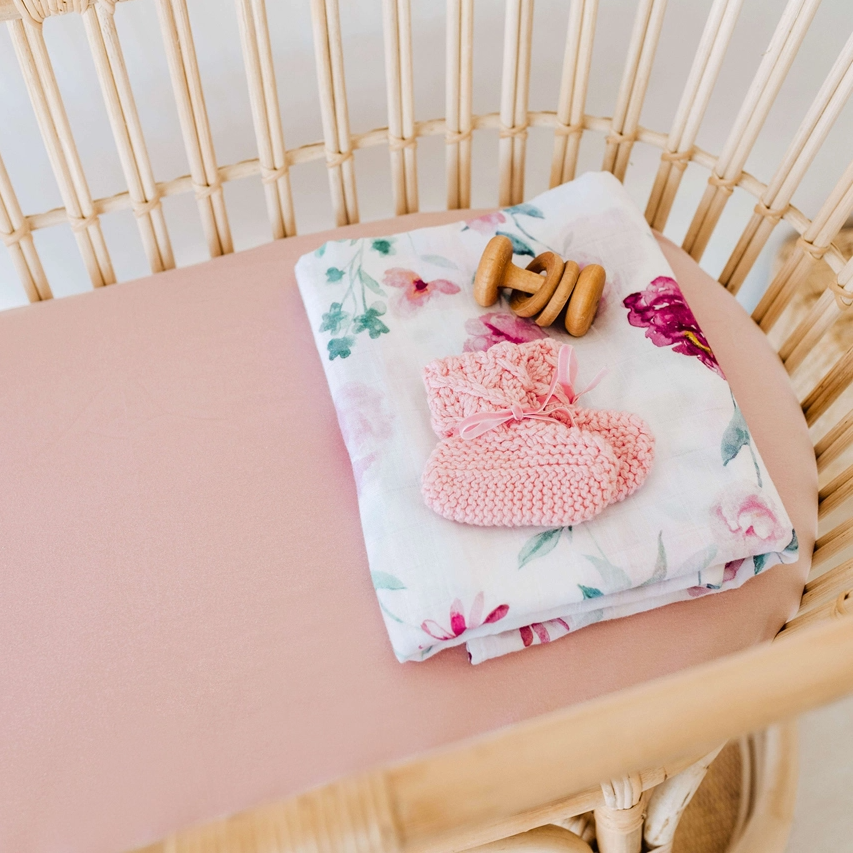 Bassinet Sheet & Change Pad Cover - Lullaby Pink