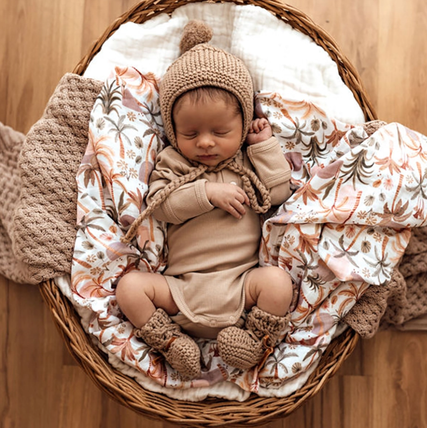 Merino Wool Bonnet & Booties - Fawn