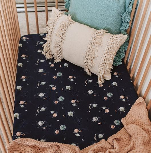 Fitted Cot Sheet - Milky Way